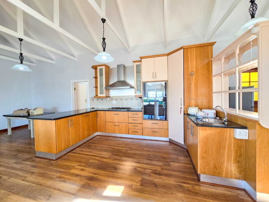3 Bedroom Property for Sale in Stilbaai Wes Western Cape